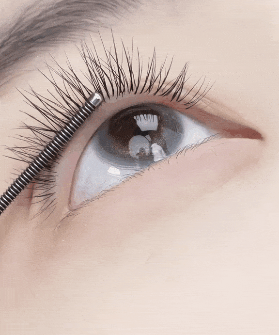 🔥【Enlarge your eyes】Small steel tube mascara 💋Achieve full, defined lashes with just one swipe. Perfect for beginners—no pre-curling needed.