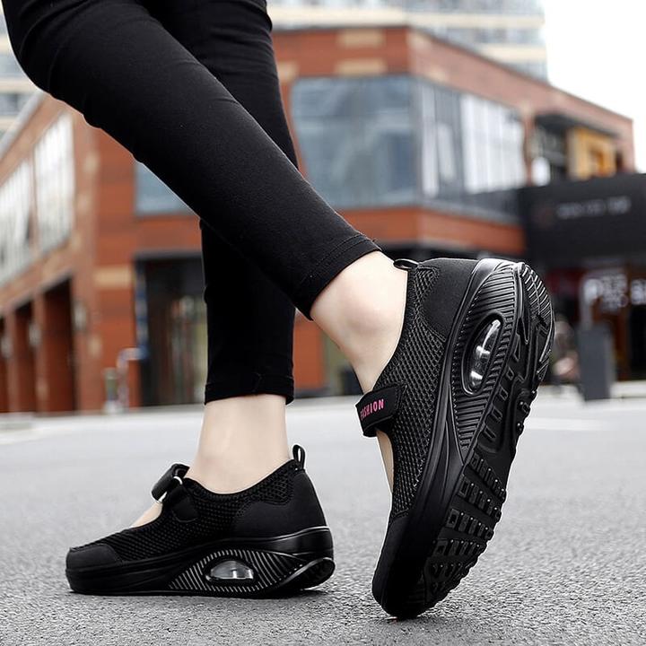 Comfortable and non-slip shoes for women