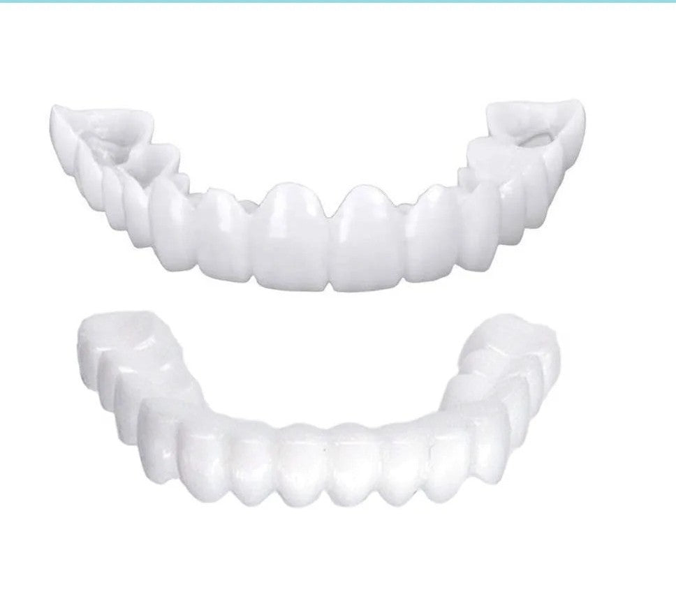 ADAPTABLE TEETH SET FOR A PERFECT SMILE