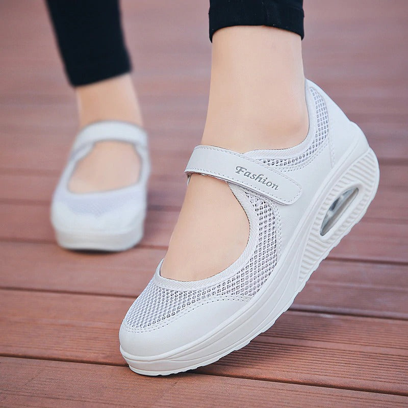 Comfortable and non-slip shoes for women