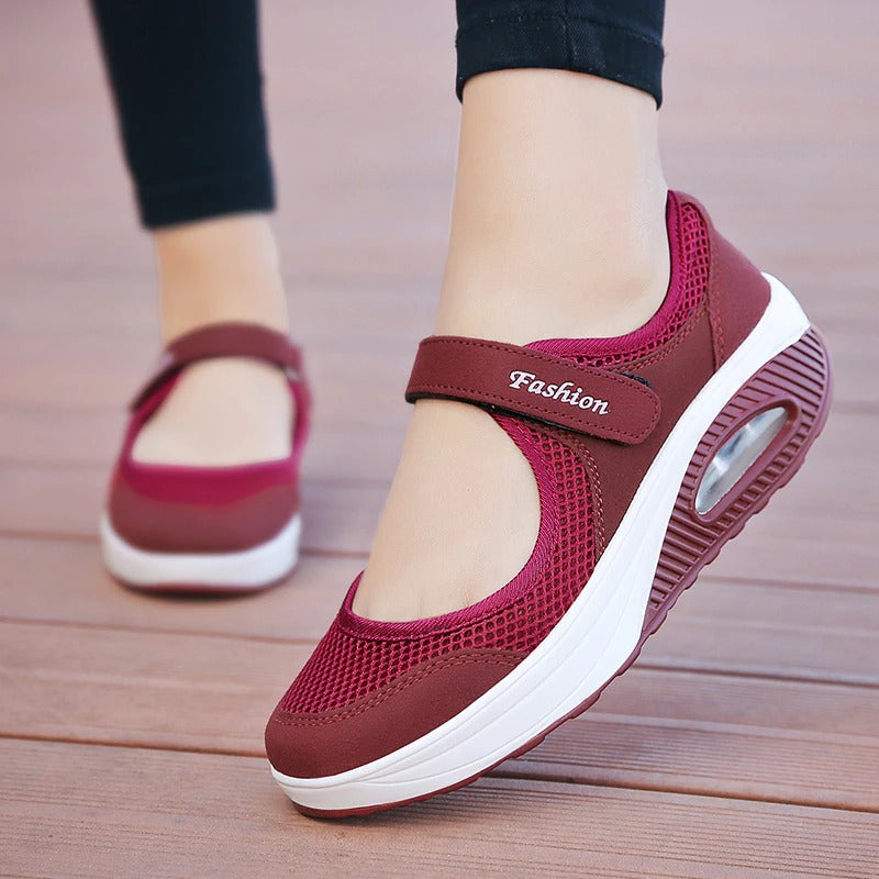 Comfortable and non-slip shoes for women